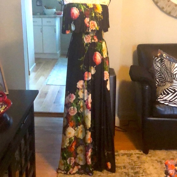 LAST CHANCE💄 Alberto I Makali Strapless Maxi Dress, size small - Picture 1 of 5